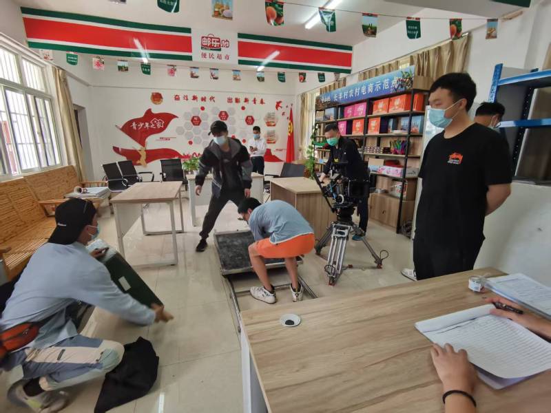 追星女孩心理学分析报告：容城县广告片拍摄公司揭秘饭圈应援式传播逻辑